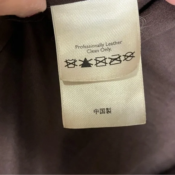 Vintage 90’s Eddie Bauer Men's Brown Oversized Leather Distressed Jacket — M - Picture 14 of 14